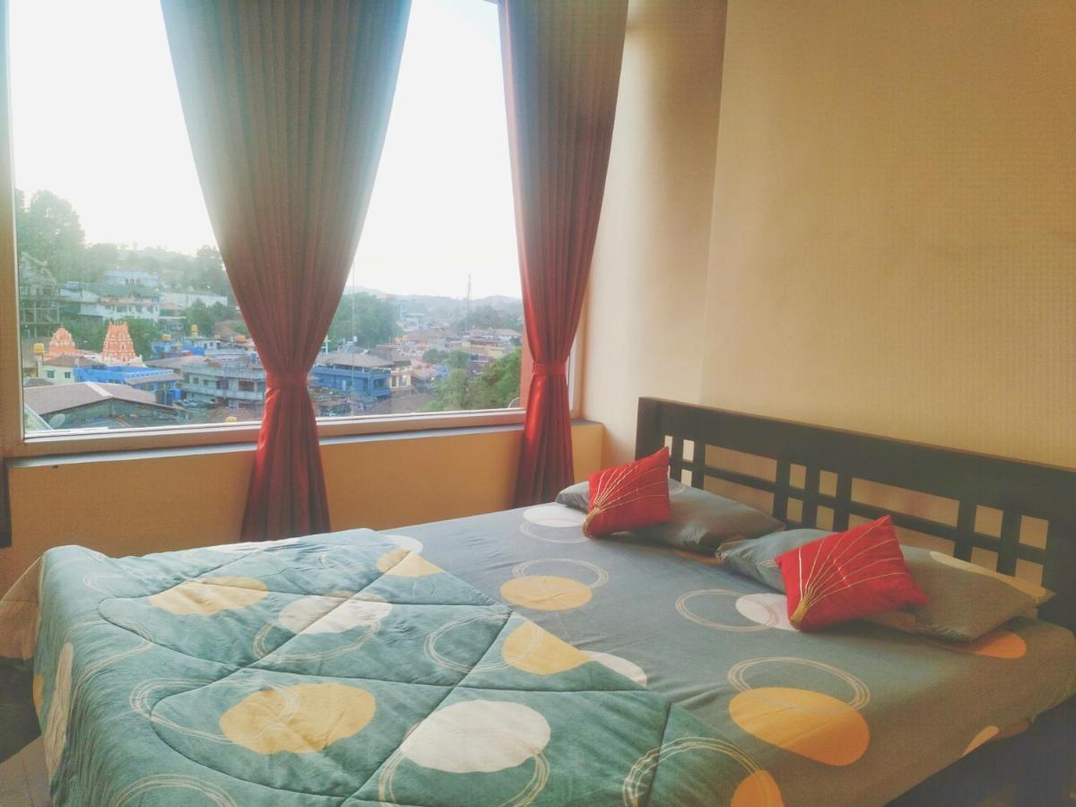Two Bedroom House มาดิเครี ภายนอก รูปภาพ